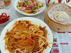 -汗腾格里·风味餐厅(新疆驻京办店)