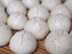 开花馒头-洪记江鹰包行总店