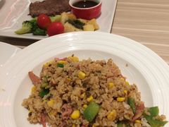 -必胜客(东大桥店)