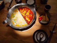 台式麻辣锅-湊湊火锅·茶憩(杭州湖滨银泰in77店)