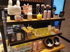 零售区-星巴克(广州百信广场东区店)