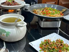 -三湘四水正宗湘菜(君峰路店)