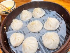 蟹粉小笼-颐缘居·南翔小笼馆