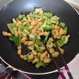 彩之厨房,好吃的青椒炒鸡丁