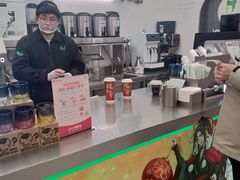-沪上阿姨·臻选茶饮(上海环球港店)