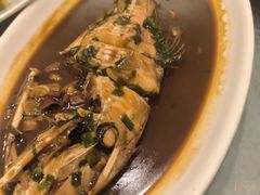 -侬佳蒸菜馆(听潮店)