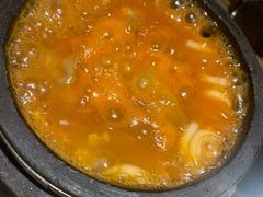 石锅肥牛-蜜桃餐厅·江浙融合菜(荟聚购物中心店)