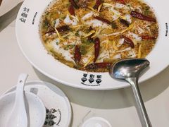 -渔语鱼酸菜鱼新川菜(来福士店)