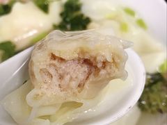 刀鱼馄饨-老半斋(福州路店)