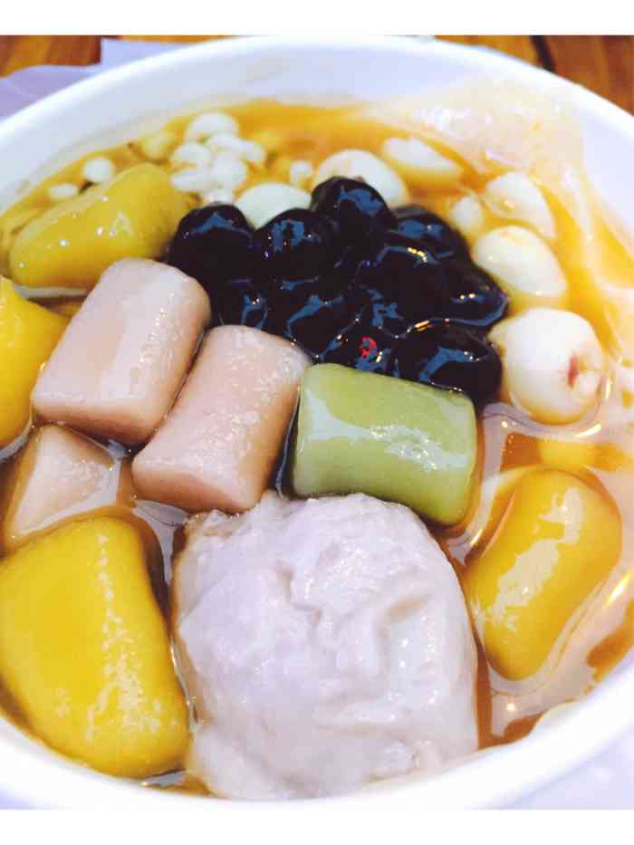 师兄芋圆(南门口1662店)-"老板是东北人,想着资源整合,干脆做起手工.