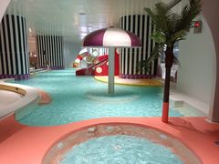 -涨巢·潮玩水疗局