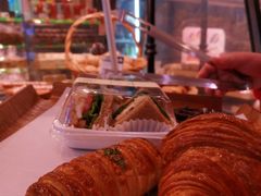 -巴黎贝甜(大宁国际商业广场店)