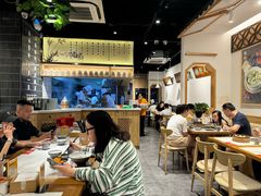 -馋三尺蟹粉小笼(人民广场店)