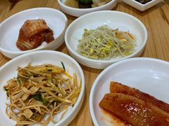 -24 新村雪浓汤(长白山烤肉店)