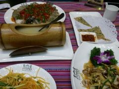 android_upload_pic-香巴拉云南餐厅(华莱坞店)