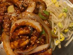 炒鱿鱼-包装马车·韩国料理·포장마차