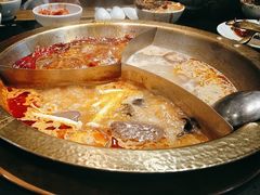 -重庆德庄火锅(体育中心店)