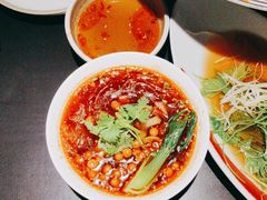 -麻六记(凤凰汇店)