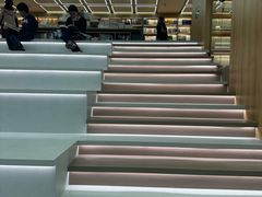 -新华书店(新街口旗舰店)