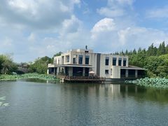 -上海怡沁园度假酒店