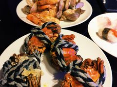 大闸蟹-唐拉雅秀酒店-西锦汇空中BBQ·思创餐厅