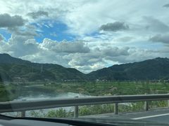 -雅鲁激流探险漂流