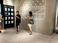 -麦当劳(龙洞店)