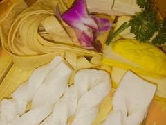 -滇釜火锅·能喝汤的火锅(车公庄店)