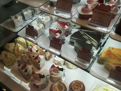-巴黎贝甜(宜山路店)