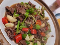 干锅黄牛肉-阿露佳·舌尖上的安吉菜