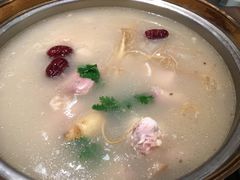 -千岛蚝高压锅生蚝·人参火锅(白云万达店)