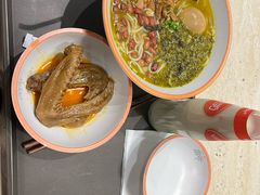衢爷酸辣笋尖粉-大食代美食广场(上海中心店)