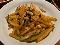 -吃饭皇帝大(长宁龙之梦店)