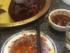 -小天鹅火锅·一线江景洪鼎旗舰店(洪崖洞店)