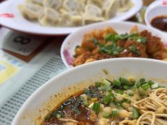 -杨大叔爱面子·四川小吃(岗头店)