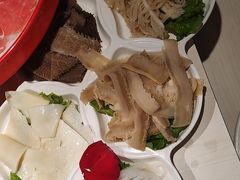-思阁炭香火锅(学伟鑫城总店)