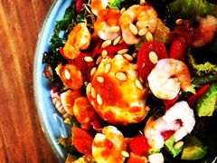 虾仁牛油果沙拉-RAC BAR(安福路店)