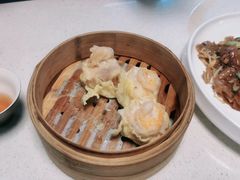 -煲王粤菜餐厅(中侨中心店)