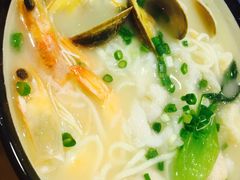 -玖鲜小笼(中山广场店)