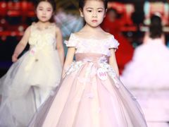 -潮童星少儿模特时尚中心(黄浦博荟广场店)