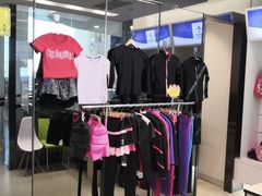 -世纪星滑冰俱乐部(万象城店)