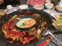 -成渝龙火锅(都江堰店)