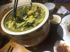 -蒙艾里民族传统菜蒙餐