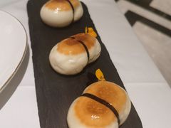 蜜汁叉烧餐包-Yan Ting 宴庭中餐厅(上海静安瑞吉酒店)