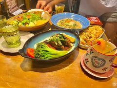 -秘密旅行Bonjour(黑金冠 江南西店)