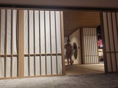 -陆地游轮西山温泉号