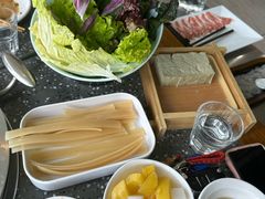 -华晟山城火锅(开发区港西东阁里店)