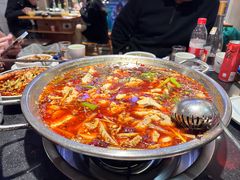 -小饕荟雅安贡椒鱼鲜馆(广福桥店)