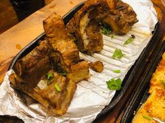 -老东镇啤酒屋海鲜加工·蒸汽海鲜·海鲜烧烤(台东店)