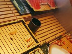 -一绪に寿喜烧自助(世茂广场店)